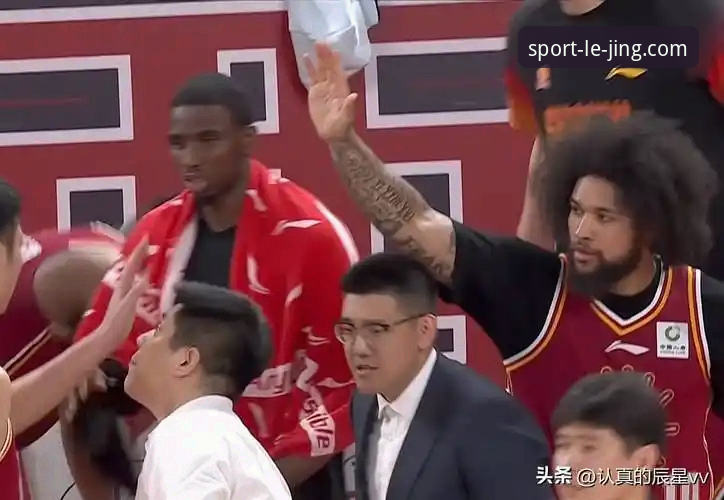 乐竞特色最新版 3大关键看点回顾山西97-94横扫青岛晋级八强,乐竞特色最新版带你重温赛场高光